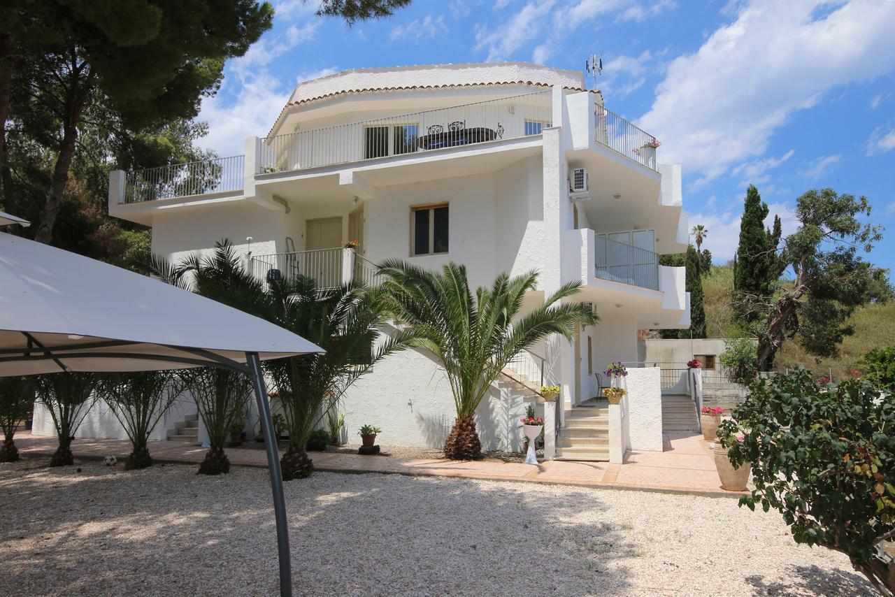 Villa Aurora Giardini Naxos Exterior foto